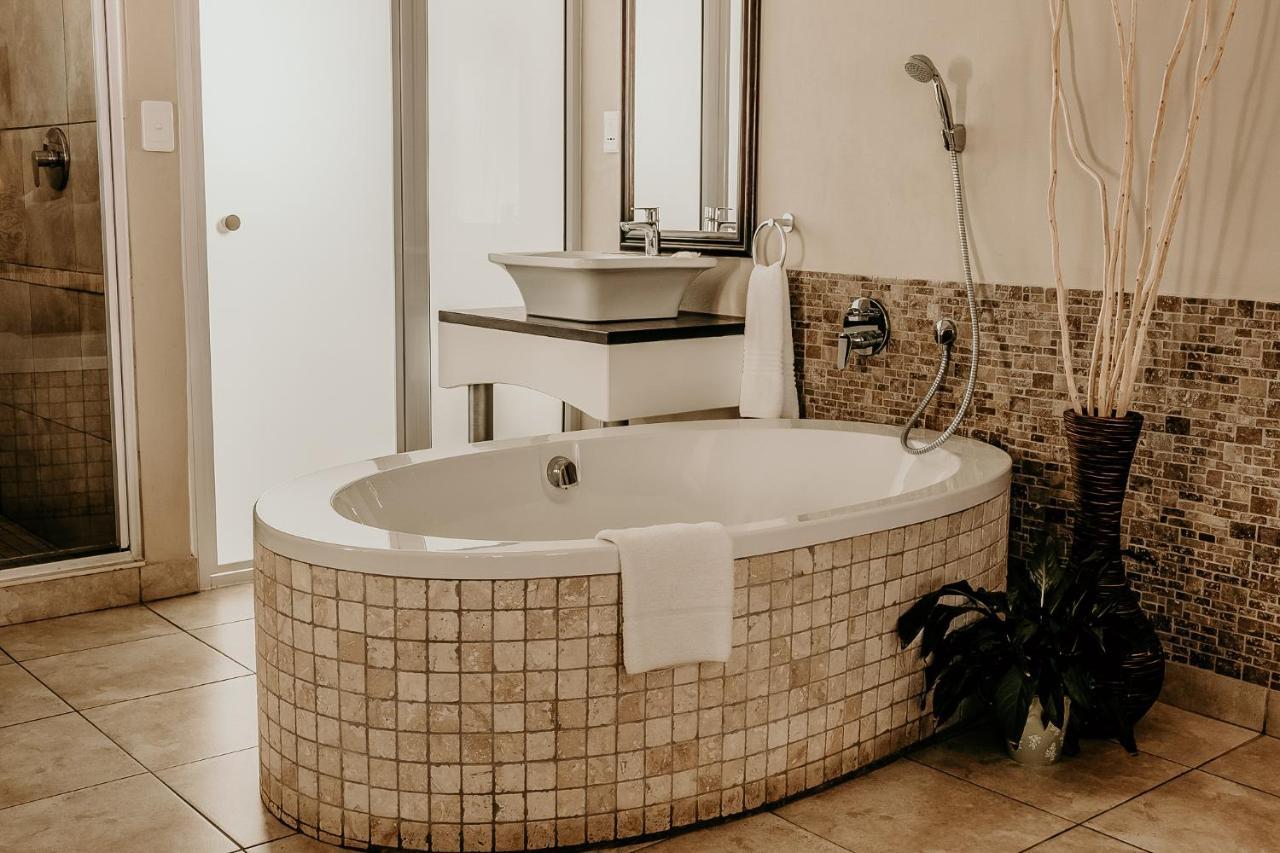 Artemis Hotel Свакопмунд Экстерьер фото